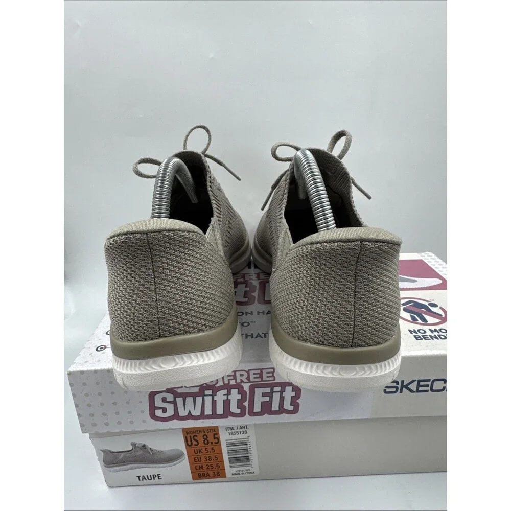 Skechers Women's Black Virtue Swift Fit Sneaker Hands Free Memory Foam Sz 8.5